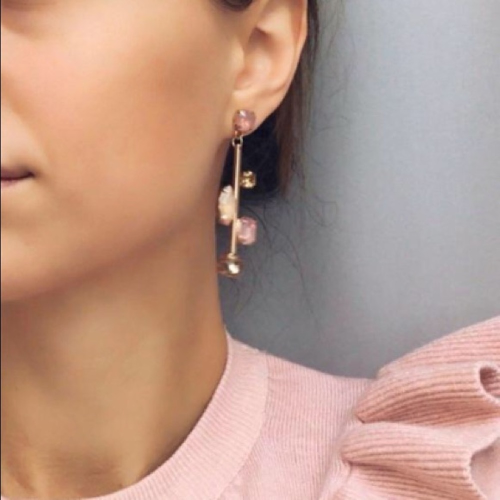 🆕 ELISE Crystal Dangle Drop Earrings - Picture 6 of 8